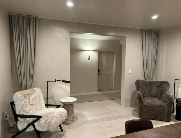 Palace Modern Hotel at the Plaza hotel detail image 3