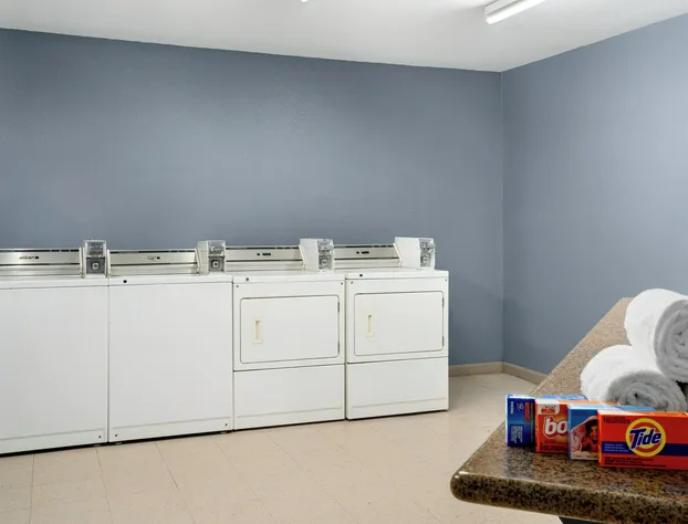 OYO Crystal Inn hotel detail image 3