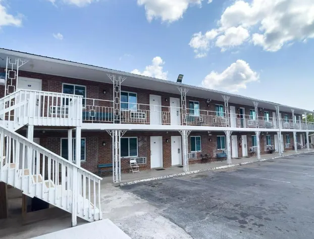 Imperial Inn Tazewell hotel detail image 4