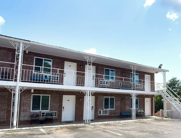 Imperial Inn by OYO Tazewell hotel detail image 4