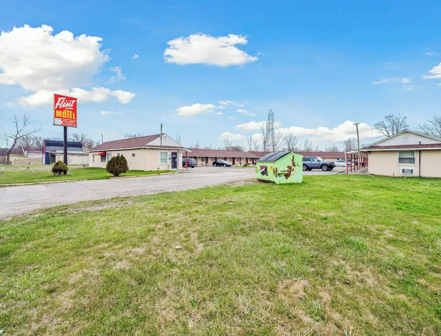 Flint Motel by OYO MI Near I-475 hotel detail image 1