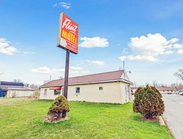 Flint Motel by OYO MI Near I-475 hotel detail image 4