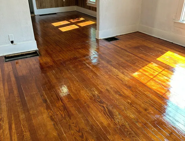 Locust housing hotel detail image 3