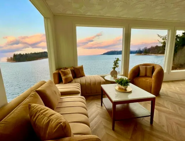 The Florentine Waterfront Hotel hotel detail image 2