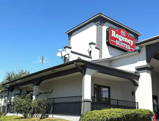 Hotel O Regency Suites Houston - IAH Beltway 8 hotel detail image 3
