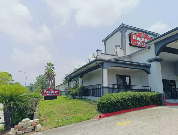 Hotel O Regency Suites Houston - IAH Beltway 8 hotel detail image 1