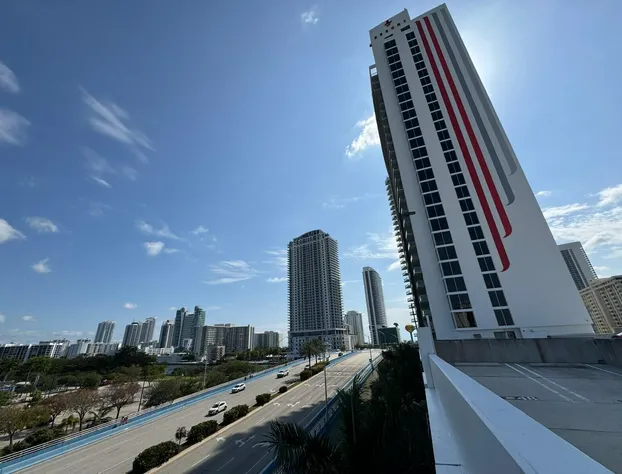 1209 B hotel detail image 2