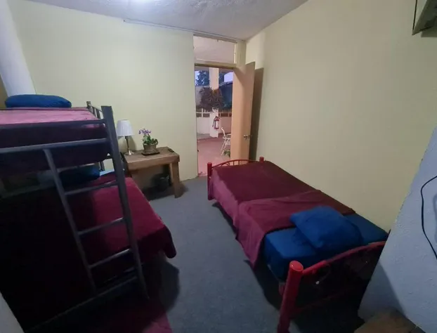 Hostal Del Elefante hotel detail image 4