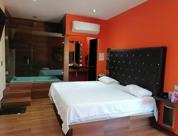 Hotel-Motel Deluxe hotel detail image 2