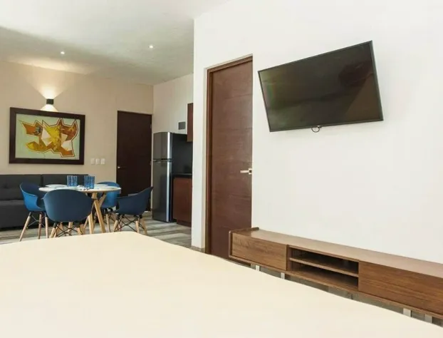 Tropical Elegance Studio CondoHotel hotel detail image 4