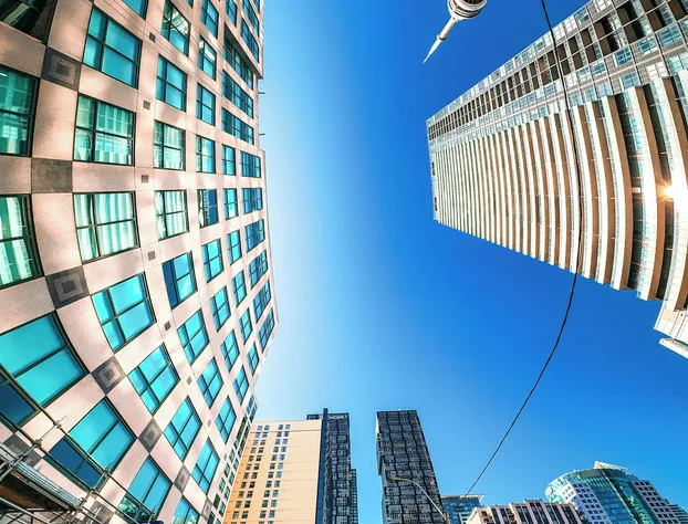 Comfy Suites Rogers Centre Free Parking hotel detail image 2