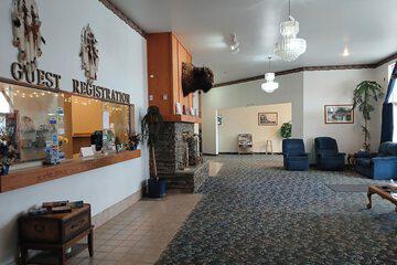 Glacier Gateway INN hotel detail image 1