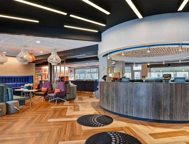 Tru By Hilton Augusta Washington Road hotel detail image 4