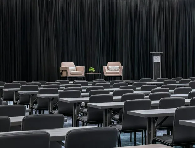 Element Las Vegas Symphony Park hotel detail image 3