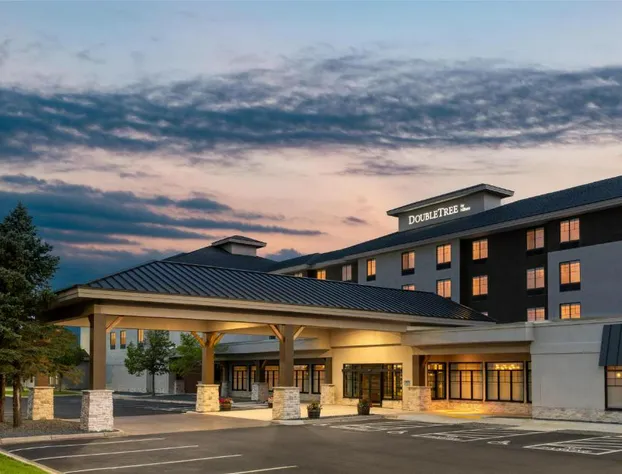 DoubleTree by Hilton Owatonna hotel detail image 1