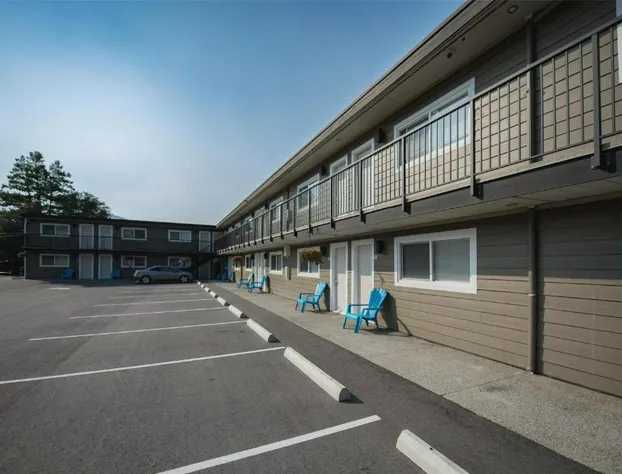 Coast Penticton Hotel hotel detail image 3