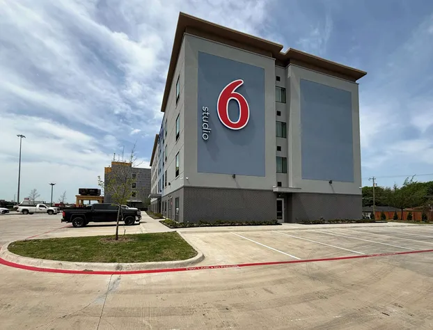 Studio 6 Dallas, TX – Fair Park hotel detail image 2