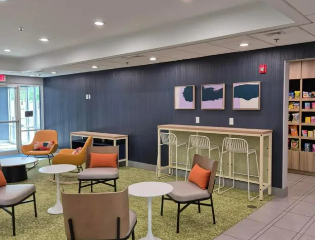 Spark by Hilton Lancaster hotel detail image 3