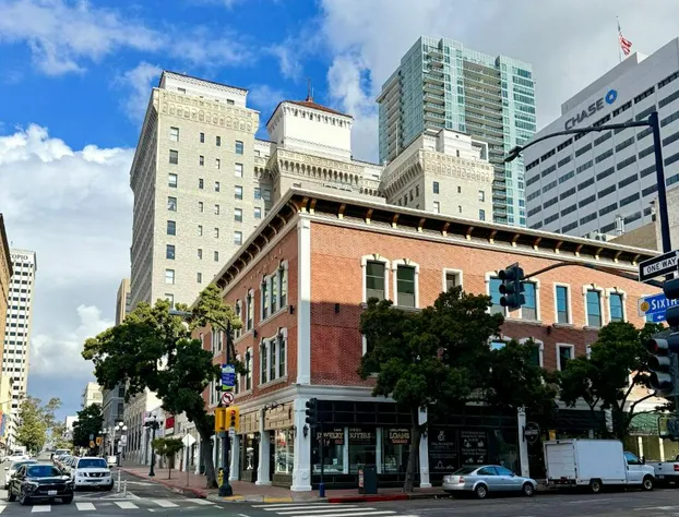 The Beau Downtown San Diego Gaslamp Quar hotel detail image 2