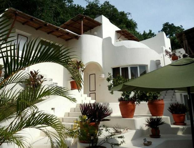 Casa Blanca hotel detail image 1