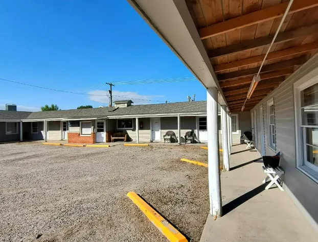 Big Sky Motel hotel detail image 4