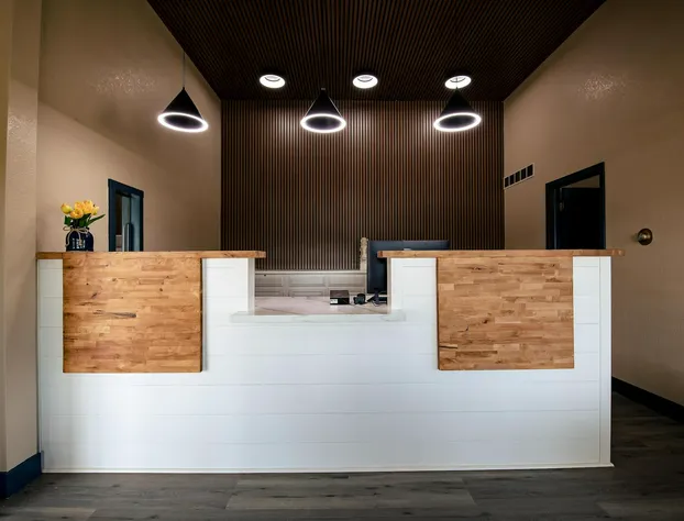 Surestay By Best Western Forsyth hotel detail image 1