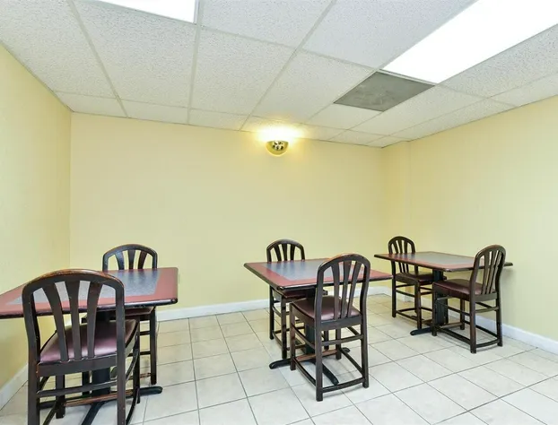 American Inn Evansville hotel detail image 4