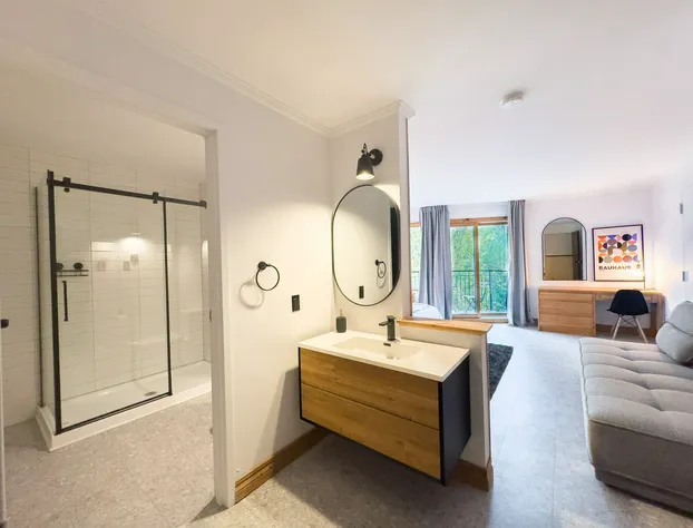 Domaine du Lac Long -Spa et piscine- hotel detail image 3