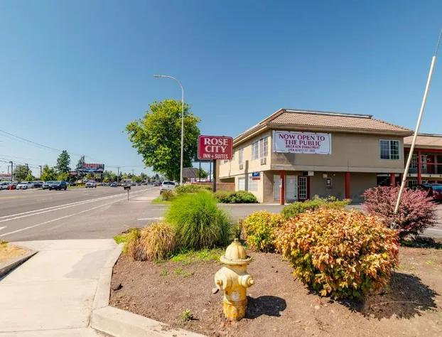 Rose City Inn and Suites hotel detail image 2