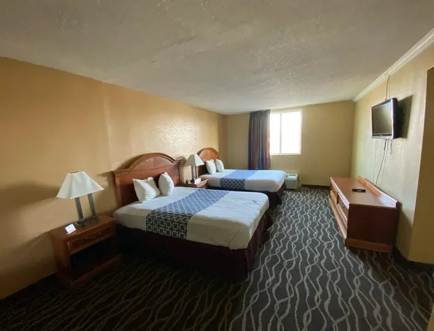 Super 8 by Wyndham Fort Wayne hotel detail image 3