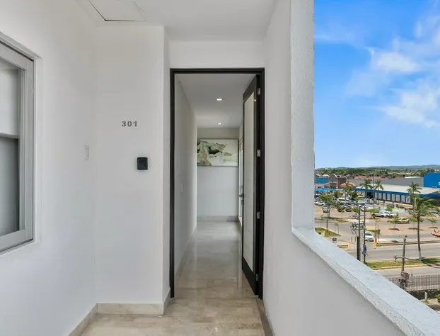 Deck12 Casino and Resort by Monyxbnb hotel detail image 1