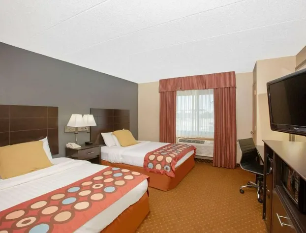 American Suites Coralville Iowa City hotel detail image 3