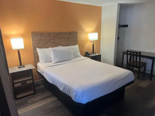 Howard Johnson by Wyndham Malden Boston Area hotel detail image 4