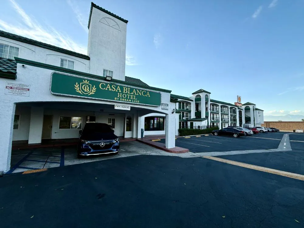 Casa Blanca Hotel Corona By Dream Luxe hotel hero