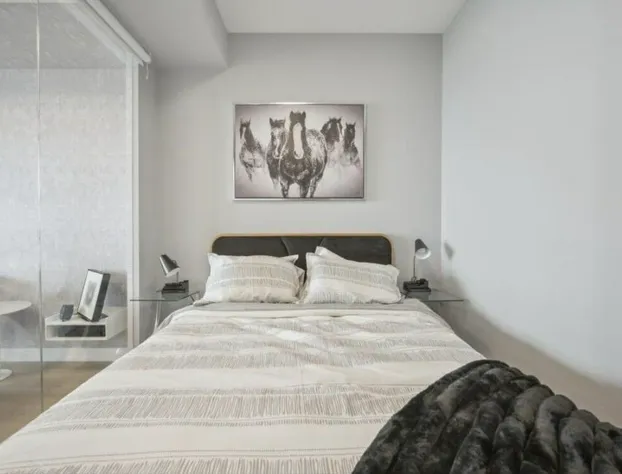 Upscale Condo in Downtown Toronto hotel detail image 2