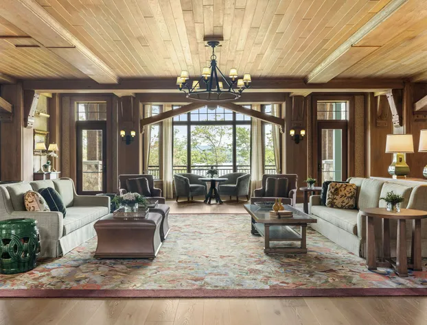 The Lake Estate on Winnisquam hotel detail image 3