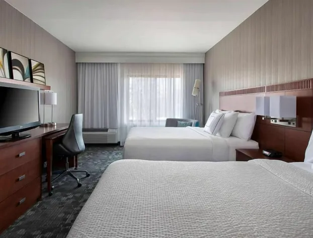 Stoughton Inn hotel detail image 4