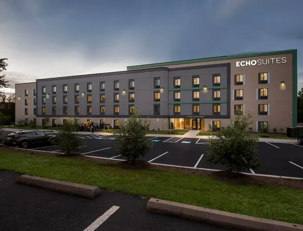 Echo Suites Sterling hotel detail image 2
