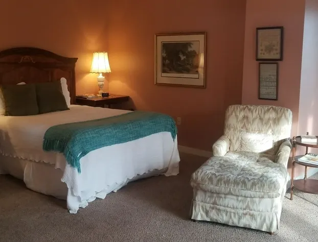 Downtown Guest Quarters Hotel hotel detail image 3