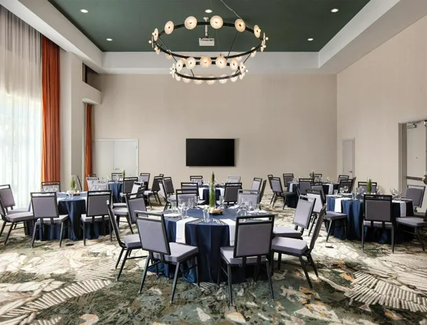 Embassy Suites By Hilton Chattanooga Downtown hotel detail image 3