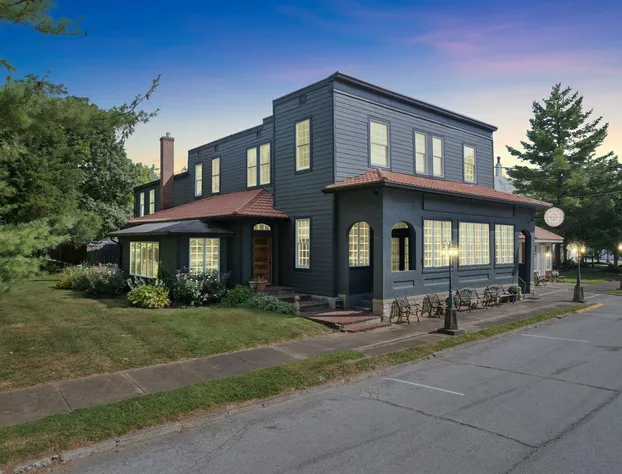 The Benchmark Inn hotel detail image 1