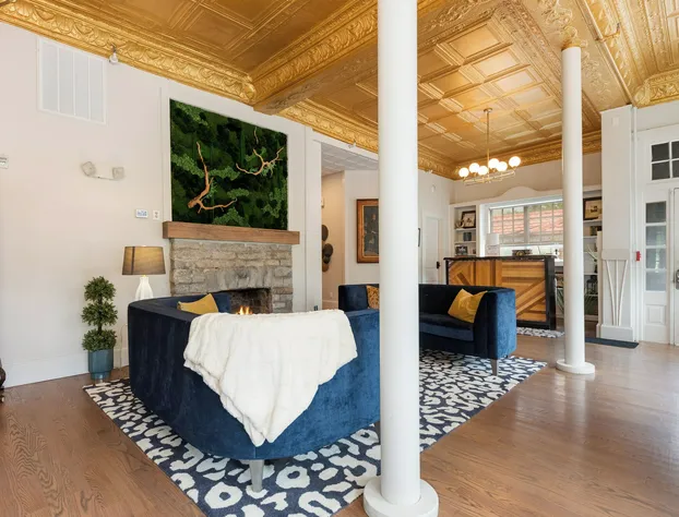 The Benchmark Inn hotel detail image 3