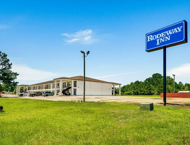 Rodeway Inn Sandersville hotel detail image 1