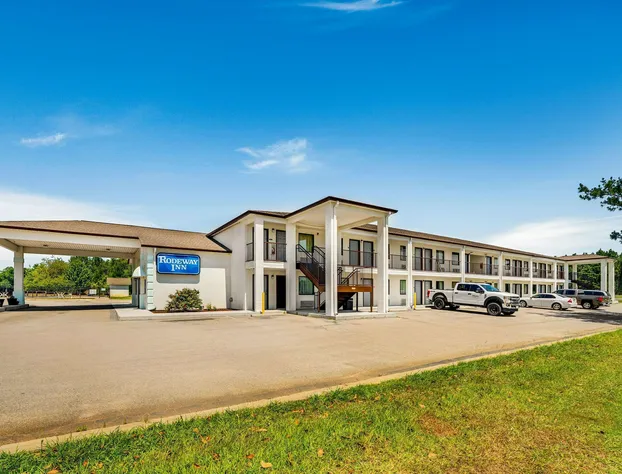 Rodeway Inn Sandersville hotel detail image 2