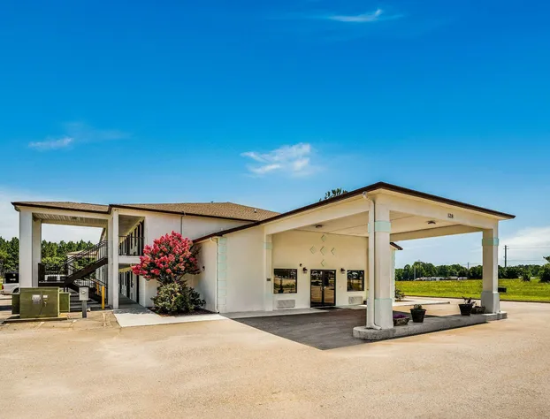 Rodeway Inn Sandersville hotel detail image 4