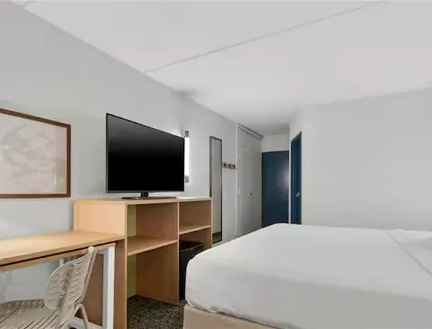 Spark by Hilton Vestal Binghamton University Area hotel detail image 3