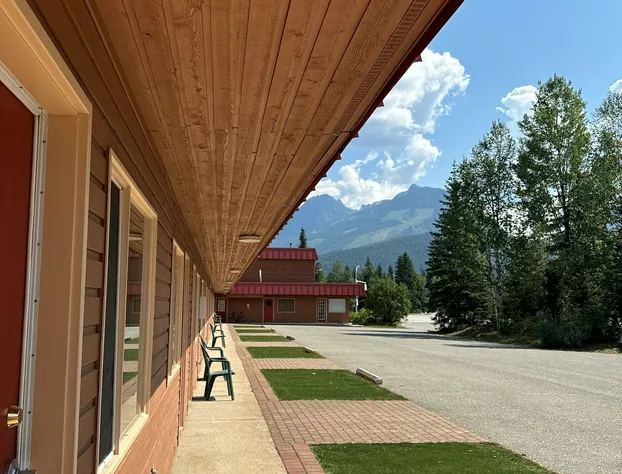 Saddle Mountain Lodge hotel detail image 1
