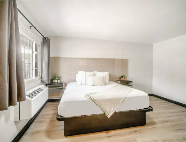 ERTH INN by AGA- San Ysidro hotel detail image 3