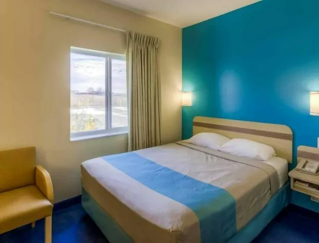 Aurora Inn Estevan hotel detail image 3