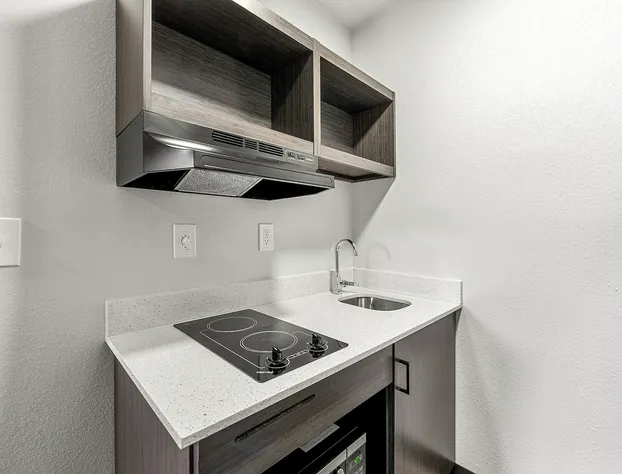 Southern Suites Forest Park hotel detail image 3